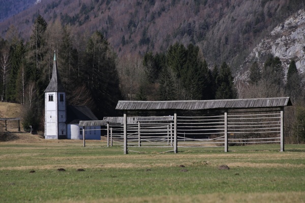 po-poti-stare-zeleznice-v-slovenski-planinski-muzej-outdoor-mojstrana