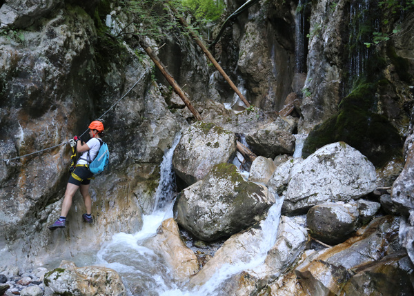 ferata-hvadnik-outdoor-mojstrana