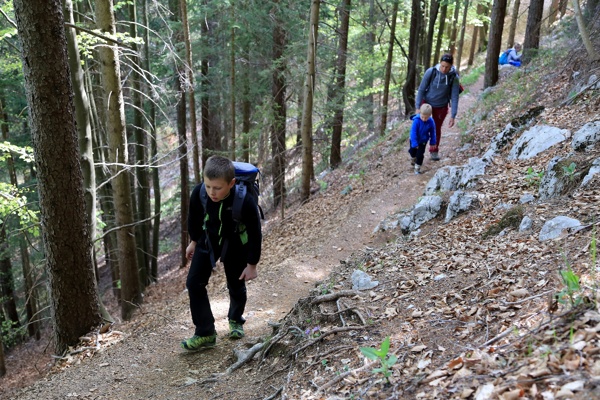 across-technological-education trail-to- Grancisce-viewpoint-outdoor-mojstrana