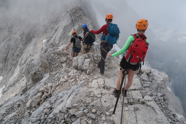 triglav-po-najlazji-poti-iz-doline-krma-outdoor-mojstrana