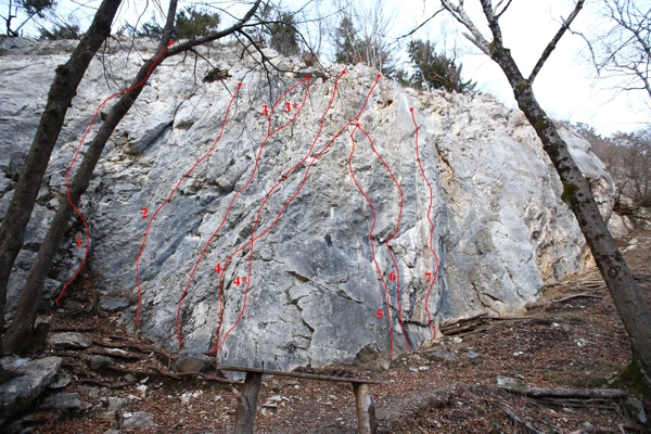 Urbas Rock - sector B, routes: 1 - 7